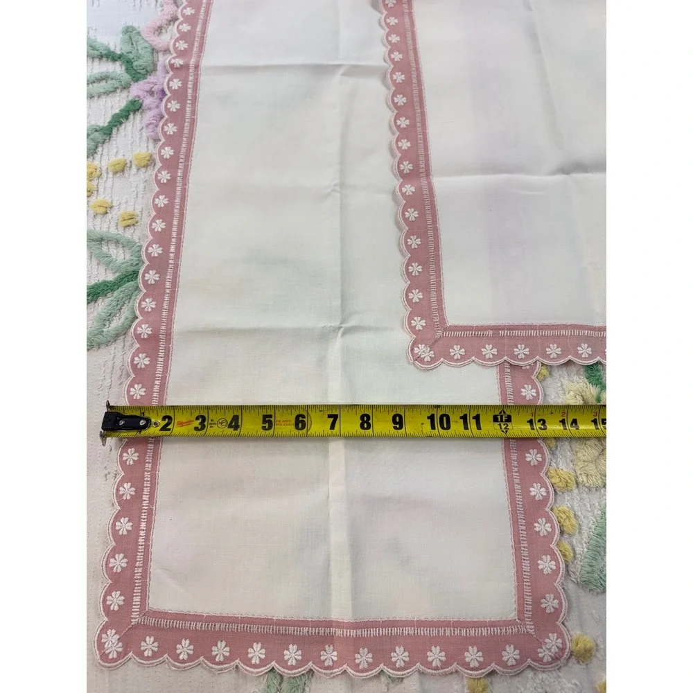 Vintage White Linen Table Runners Pink Scalloped Floral Embroidered Edge set 2